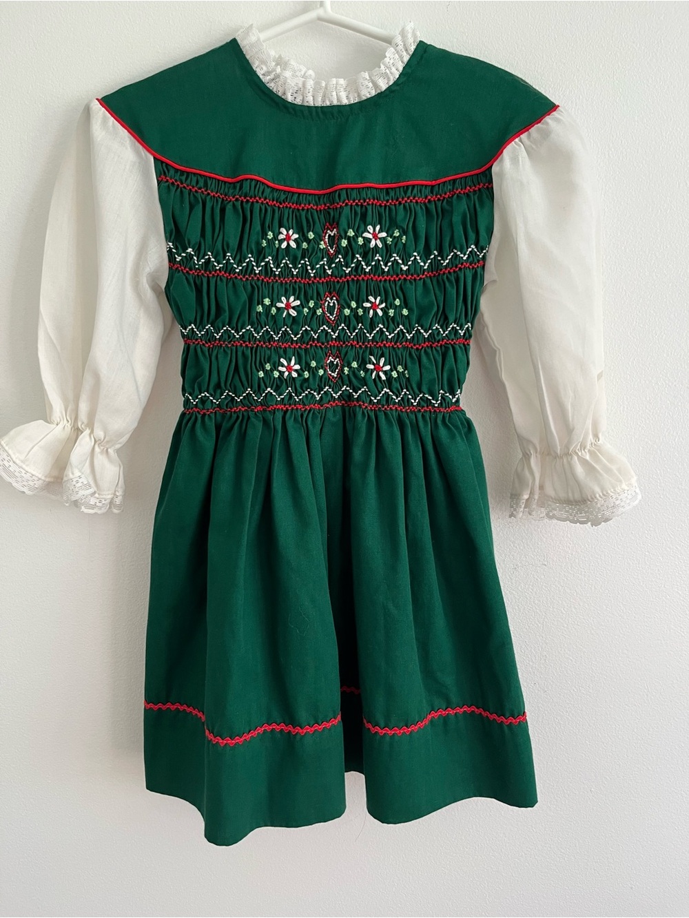 Vintage Polly Flinders Hand Smocked Holiday Long Sleeve Dress Size 6